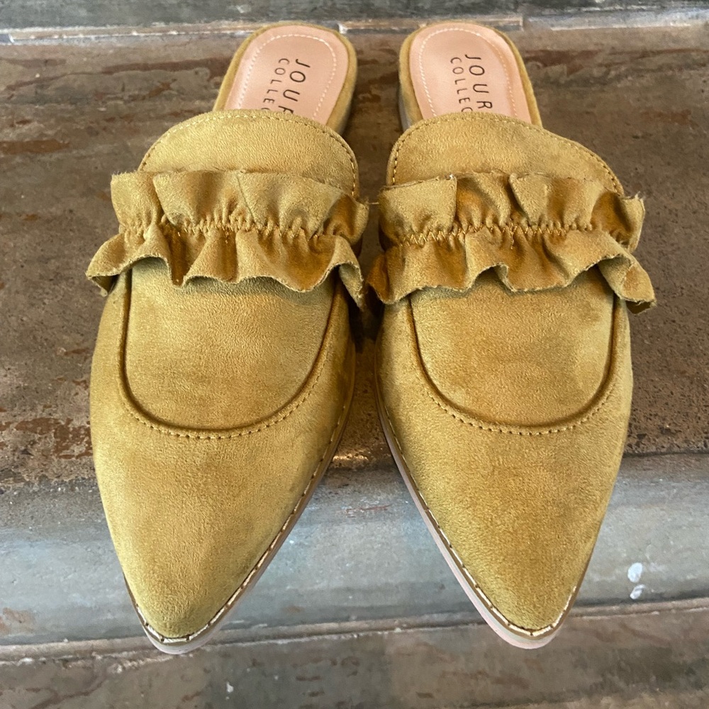 Journee Collection Olive Green Ruffle Suede Pointed Mule Loafers - Picture 4 of 6